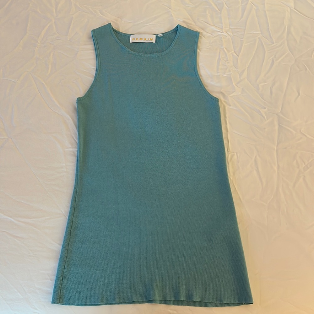 Blue tank top